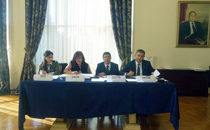 Azerbaijanis living abroad cast their ballots - PHOTOS